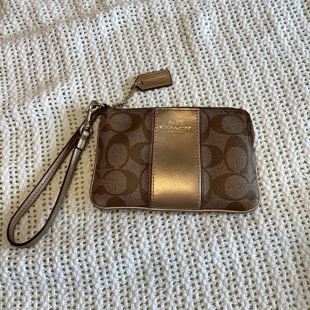 Coach Small change wristlet